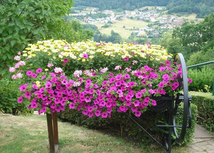 Fleuri Mit Einer Herrlichen Aussicht By Interhome Дом отдыха *